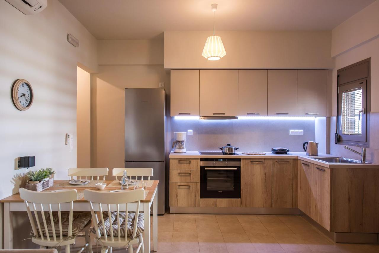Caravel Apartments Stalis Bagian luar foto